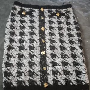 Tweed long pencil skirt